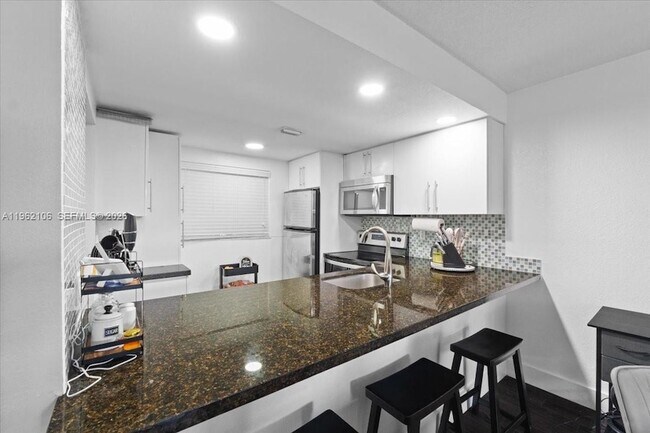 Building Photo - 8075 SW 107th Ave