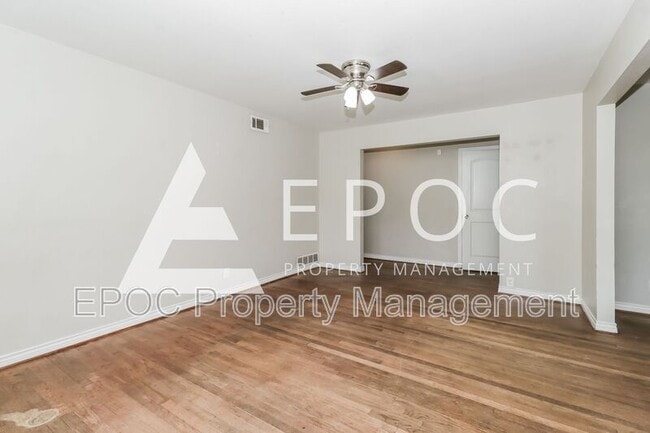Building Photo - 1208 Hermosa Dr