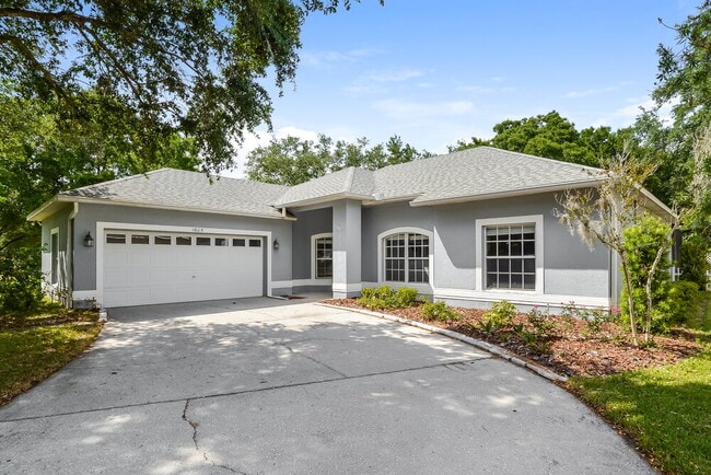 Building Photo - 1605 Shadowood Ct