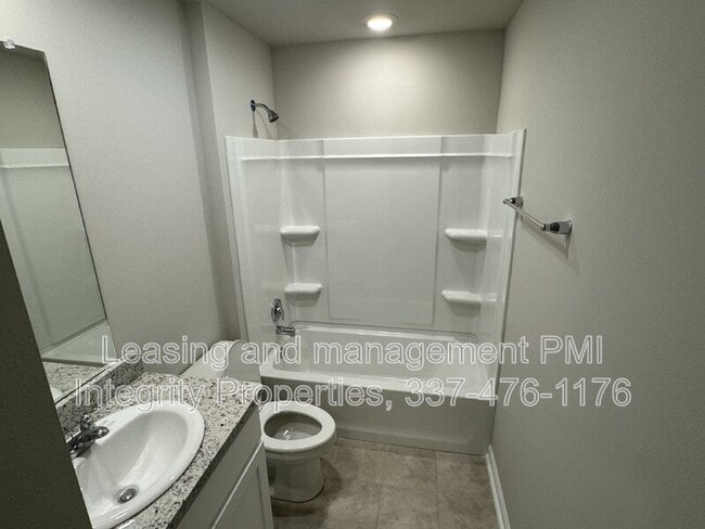 Building Photo - 116 Romain Picard Dr