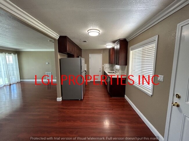 Building Photo - 6207 Booth Ln