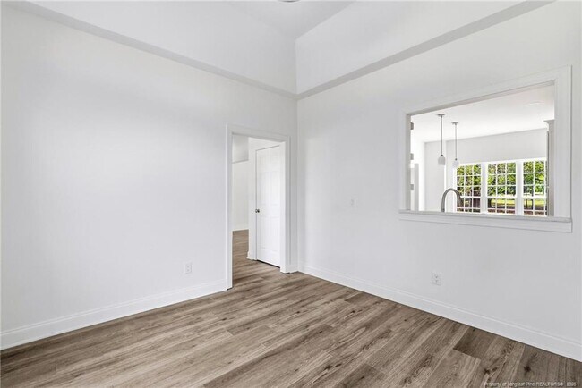 Building Photo - 50 Dino Ct