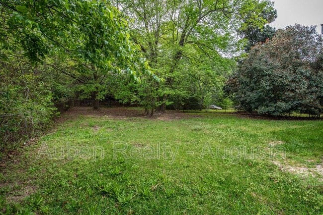 Building Photo - 2416 Barton Chapel Rd