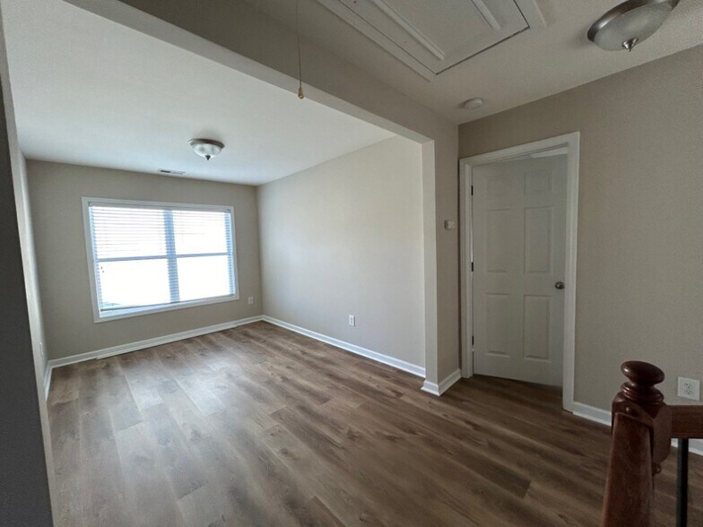Loft - 5785 Asby Way
