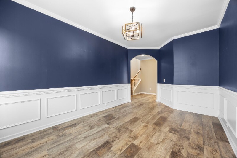 Building Photo - 677 Redbud Ln