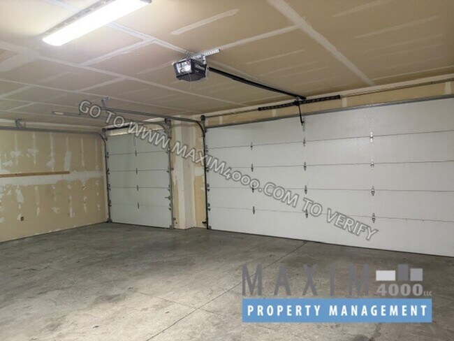 Building Photo - 659 Chalisa Ave