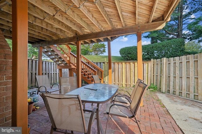 Primary Photo - 7213 Swansong Wy