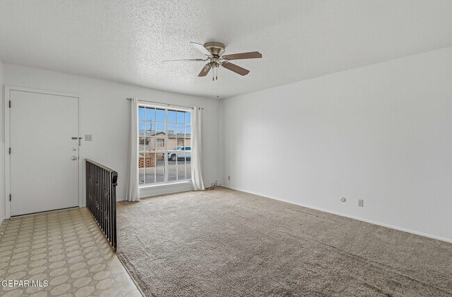 Building Photo - 3828 Taylor Ave