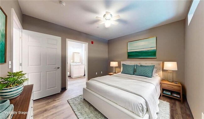 Building Photo - 1450 Fifth Ave