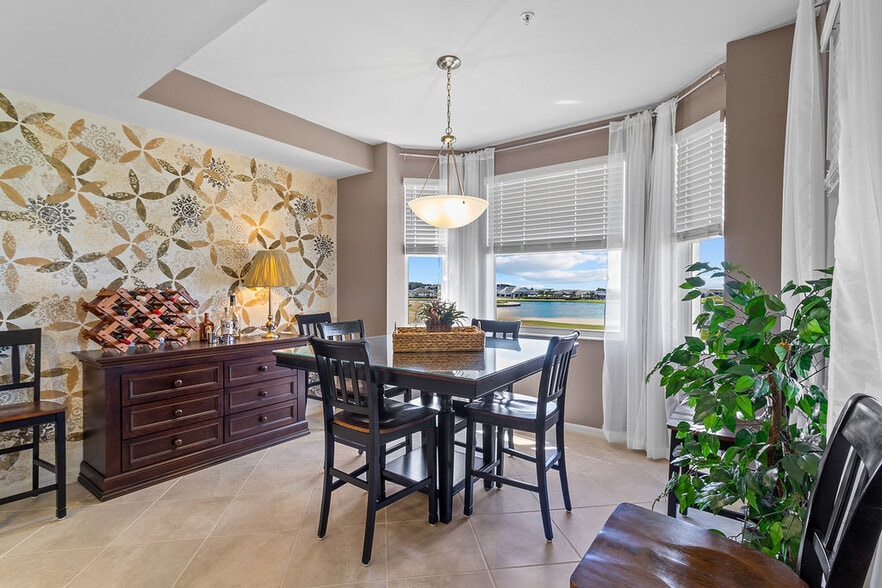 Building Photo - 5651 Double Eagle Cir