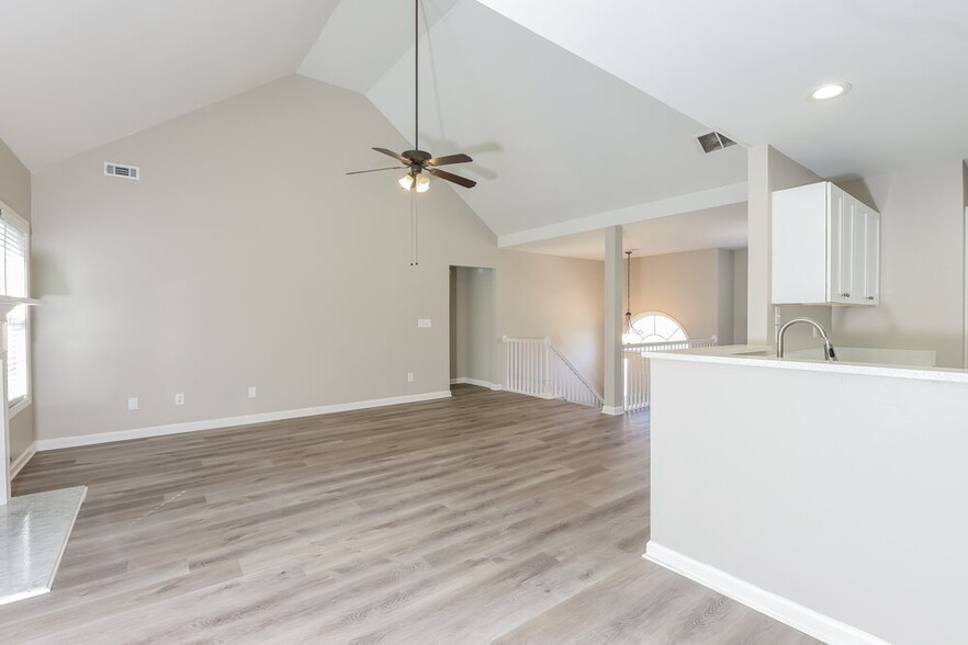 Building Photo - 1226 Stag Run Dr