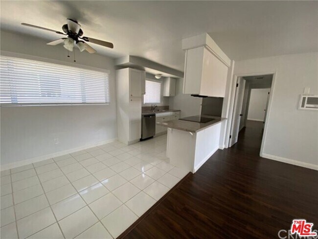 Building Photo - 1326 Amethyst St