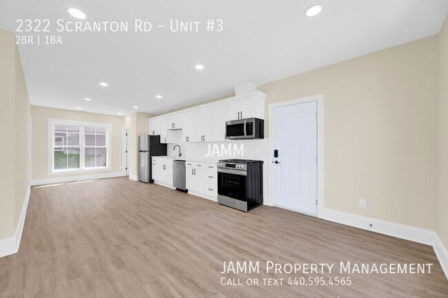 Building Photo - 2322 Scranton Rd