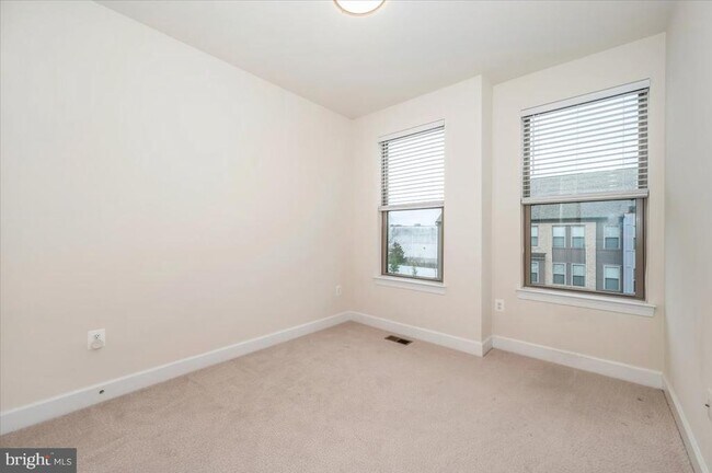 Building Photo - 45366 Daveno Square