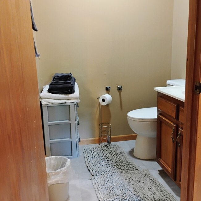 Building Photo - 116 Hidden Valley Dr