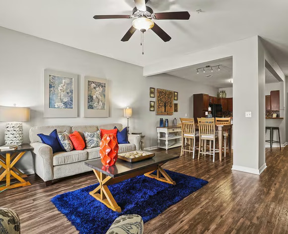 Building Photo - 402 Grand Pkwy