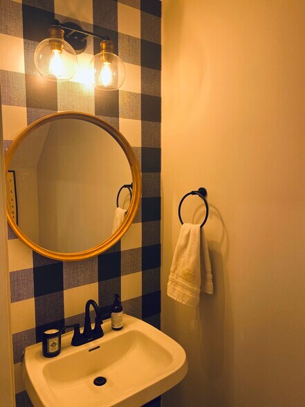 1.5 Bath - 2173 Eagle Trace Ln