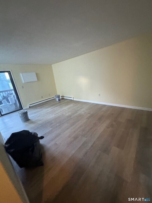 Building Photo - 184 Burgundy Hill Ln