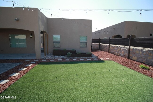 Building Photo - 509 Cedarwood Dr