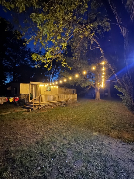 Building Photo - 401 Washington St