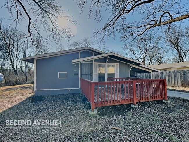 Building Photo - 4007 E 45th St