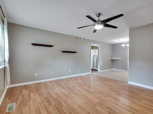 Building Photo - 4117 Wiggington Rd
