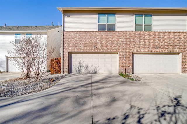 Building Photo - 207 Athenia Dr
