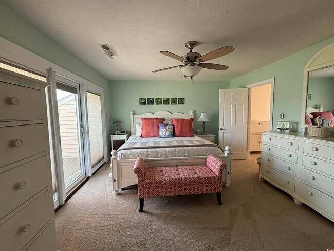 Building Photo - 4034 Fairway Lakes Dr