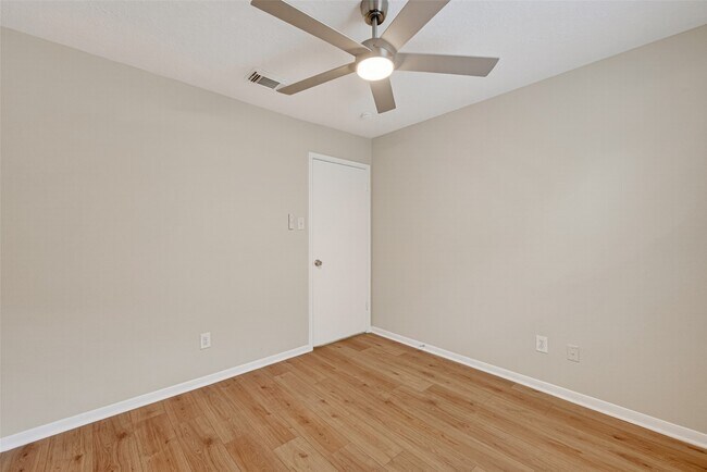Building Photo - 16514 Camino Del Sol Dr