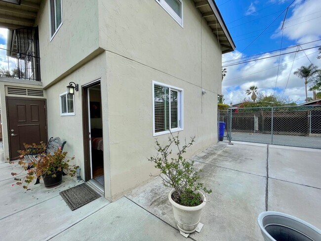 Building Photo - 3210 Felton St