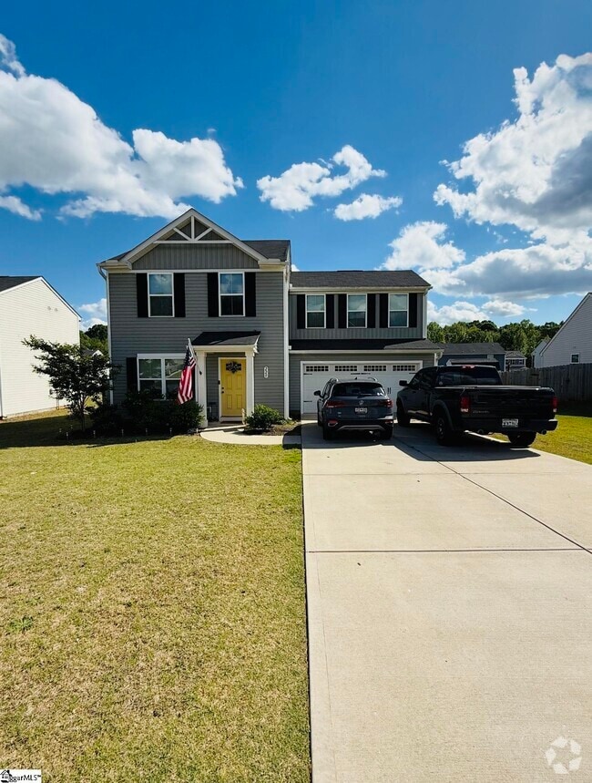 Building Photo - 220 Burr Oak Ln