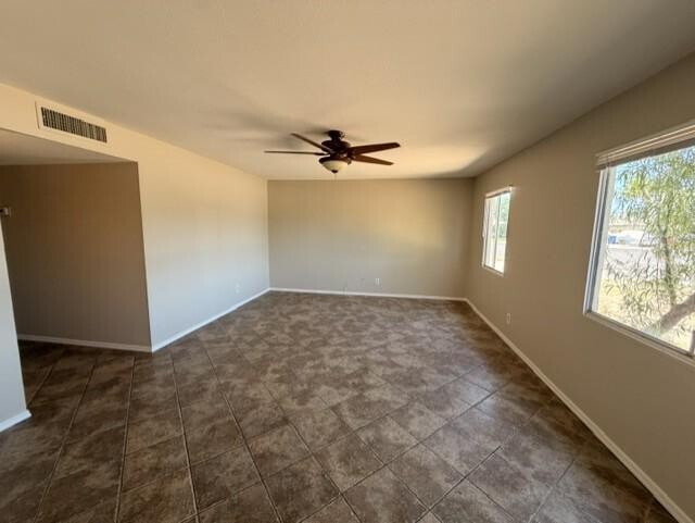 Building Photo - 415 E Pegasus Dr