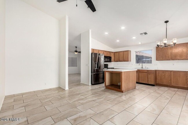 Building Photo - 2014 N 84th Ln