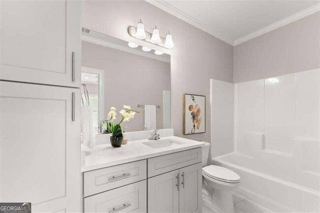 Building Photo - 502 Washington St NW