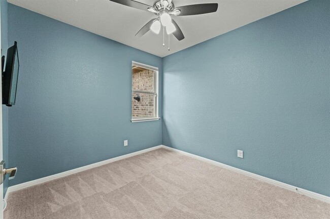 Building Photo - 416 Gabrielle Anne Dr