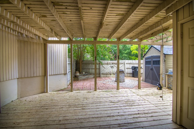 Building Photo - 7908 Horse Chestnut Ln
