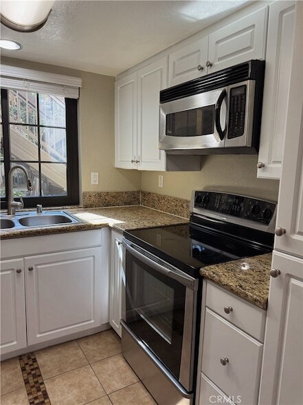 Building Photo - 25651 Indian Hill Ln