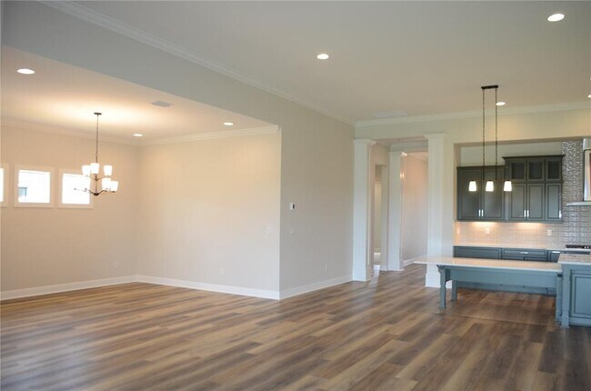Building Photo - 35436 Big Hawk Dr