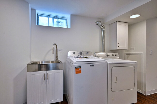 Building Photo - 2147 N 78th Ave