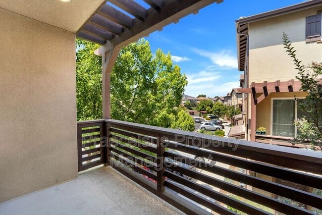 Building Photo - 2840 Athens Rd