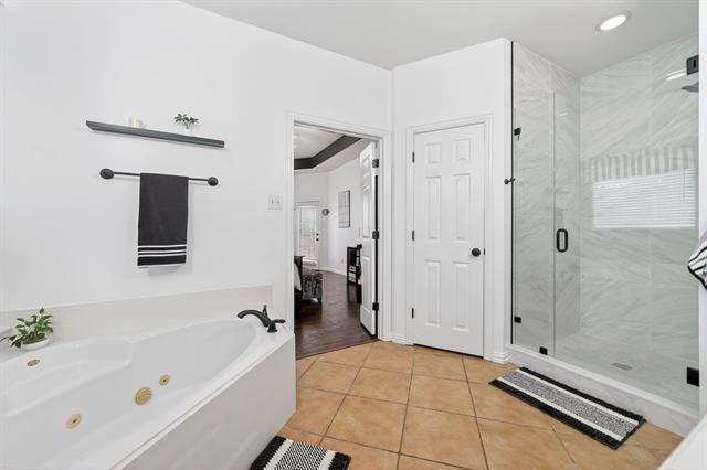 Building Photo - 8310 Sawgrass Ln