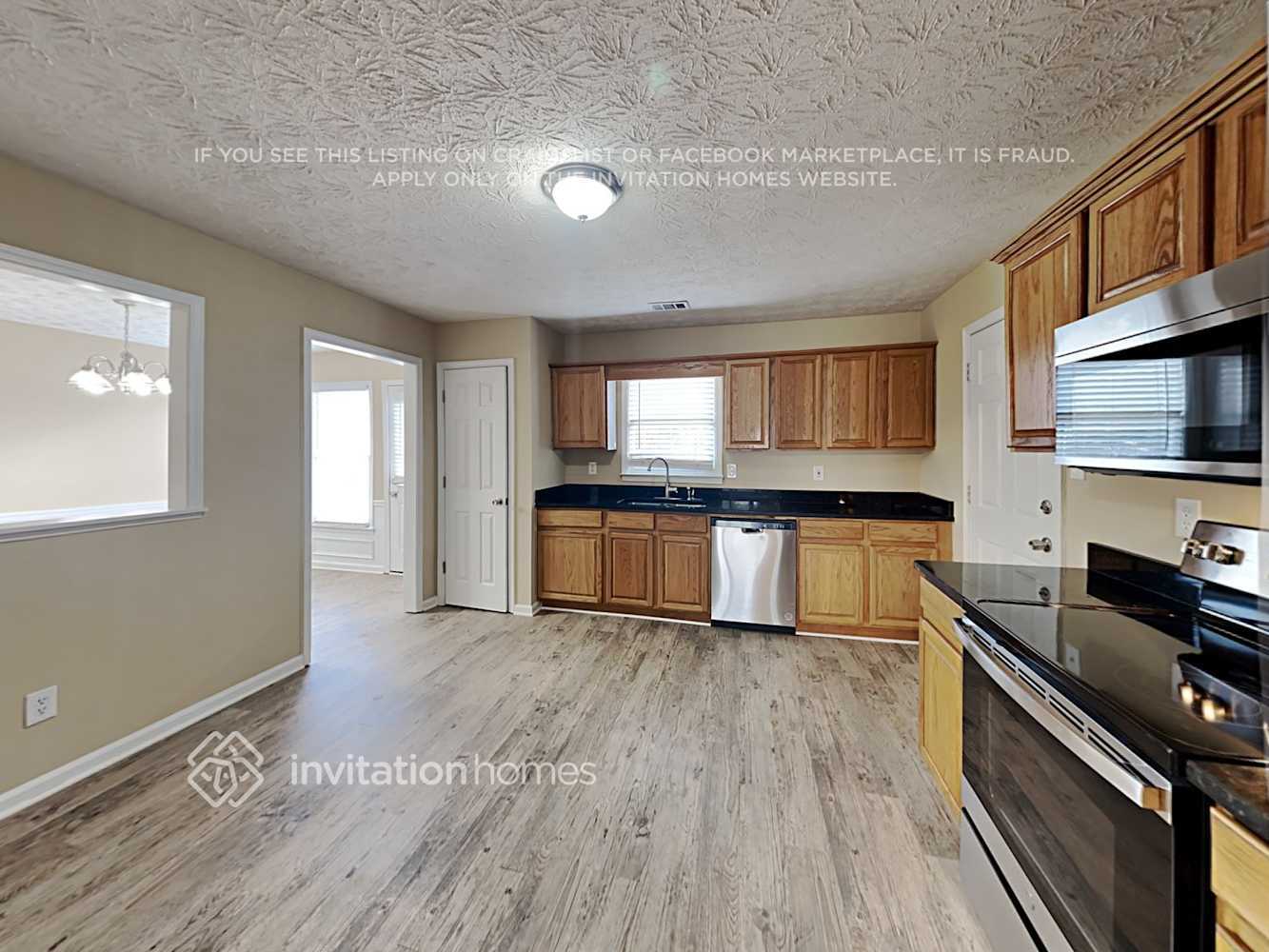 Building Photo - 2700 Archer Way