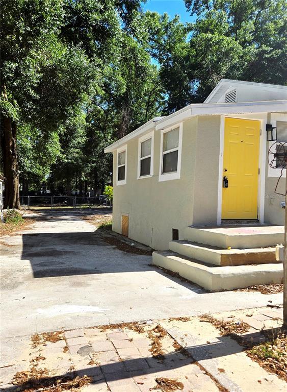 Building Photo - 1651 Clarcona Rd