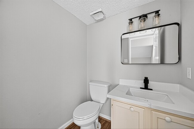 Building Photo - 12623 S Dairy Ashford Rd