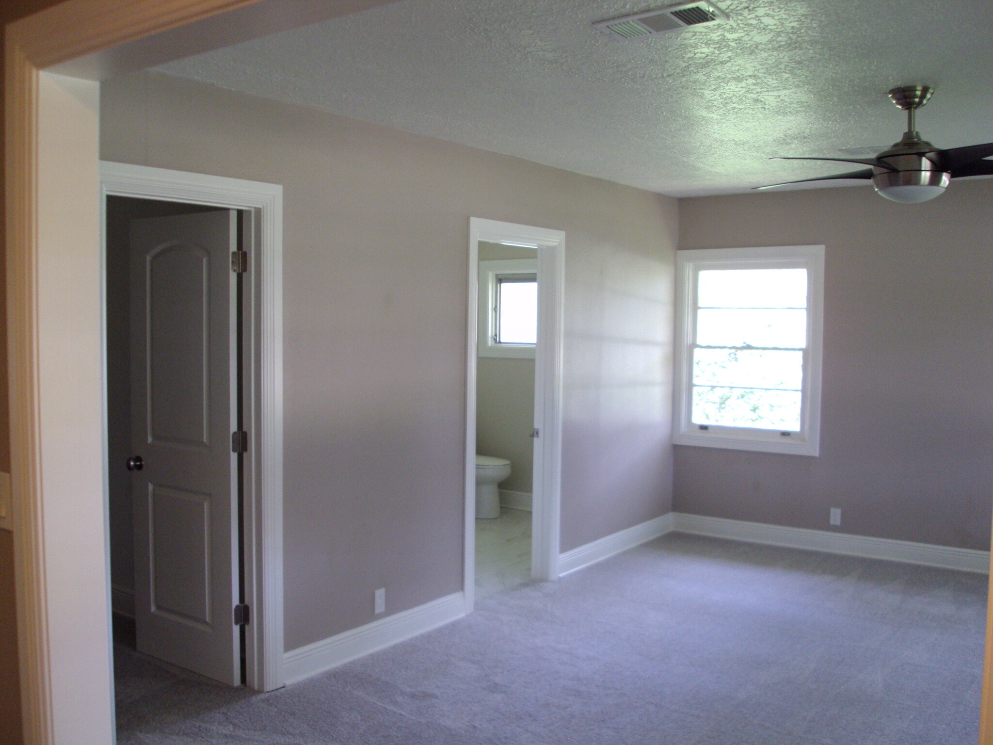 Master Bedroom Suite - 2490 Harrison Ave