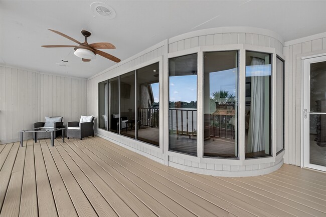 Building Photo - 1623 Lake Arbor Dr