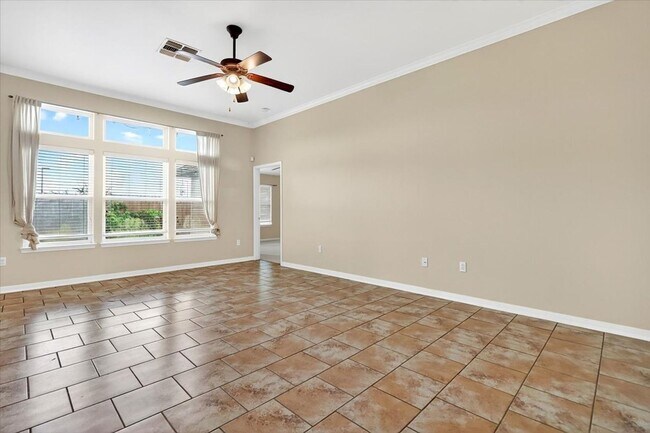 Building Photo - 6018 Tapestry Dr