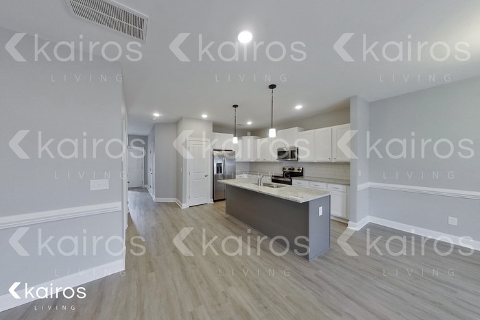 Building Photo - 3717 Oak Leaf Wy