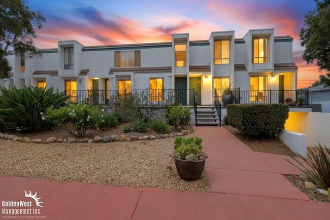 Building Photo - Beautifully Renovated 2Bdm 2.5Ba Mission Hills Condo with Bay Views!