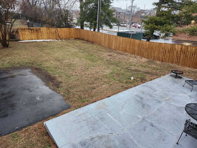 Building Photo - SHORT TERM Single Family 5 BR House in Harrisonburg Available NOW